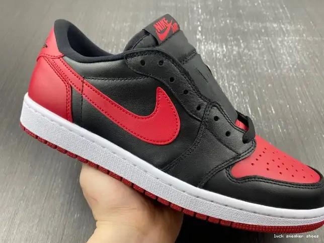 Rep LUCY Low 705329-001 Air Retro 1 Bred Jordan 0522